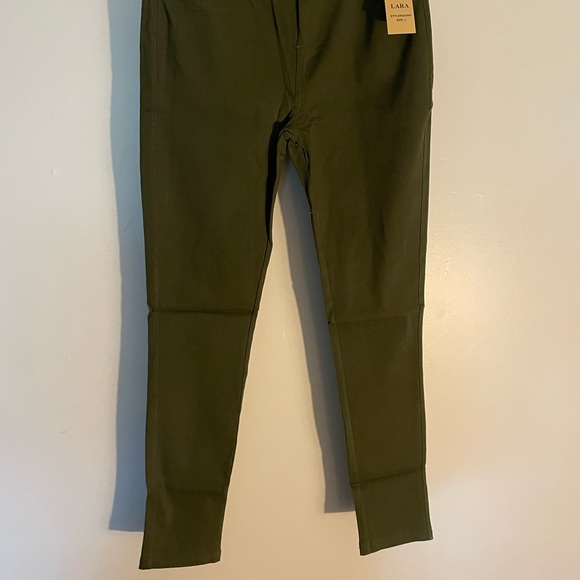 My Fit Jeans fits 2-12 NWT green - Picture 2 of 8